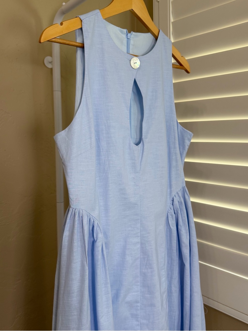 Commense Light Blue Linen Cotton Cutout Pleated Maxi Dress Medium NWT - Picture 5 of 9